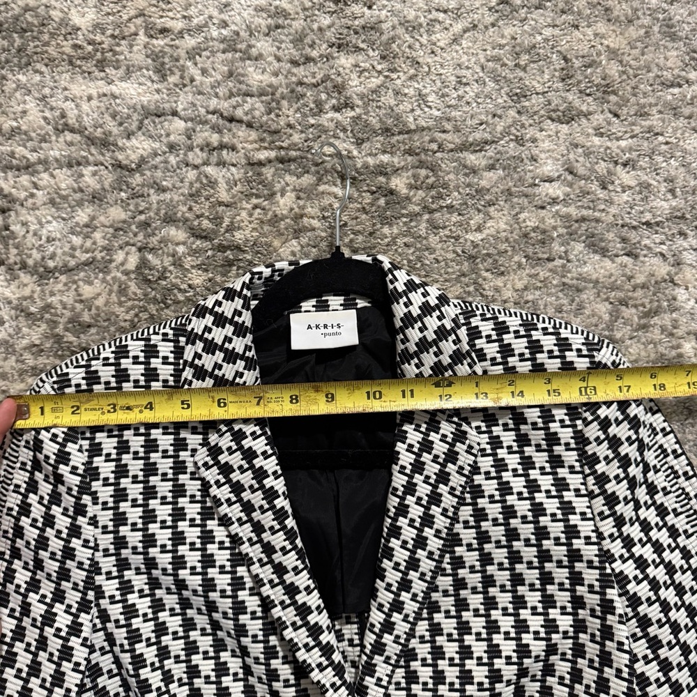 Akris Punto Women’s Black White Soundboard Woven Pattern jacket blazer size 10 - Picture 9 of 10